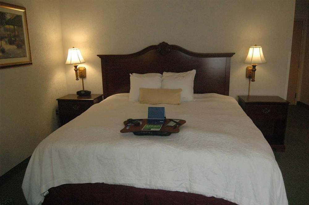 Quality Inn Summerville-Charleston Phòng bức ảnh
